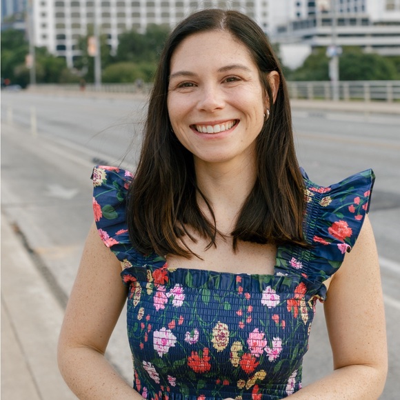 Meet your Posher, Shannan - Picture 1 of 1